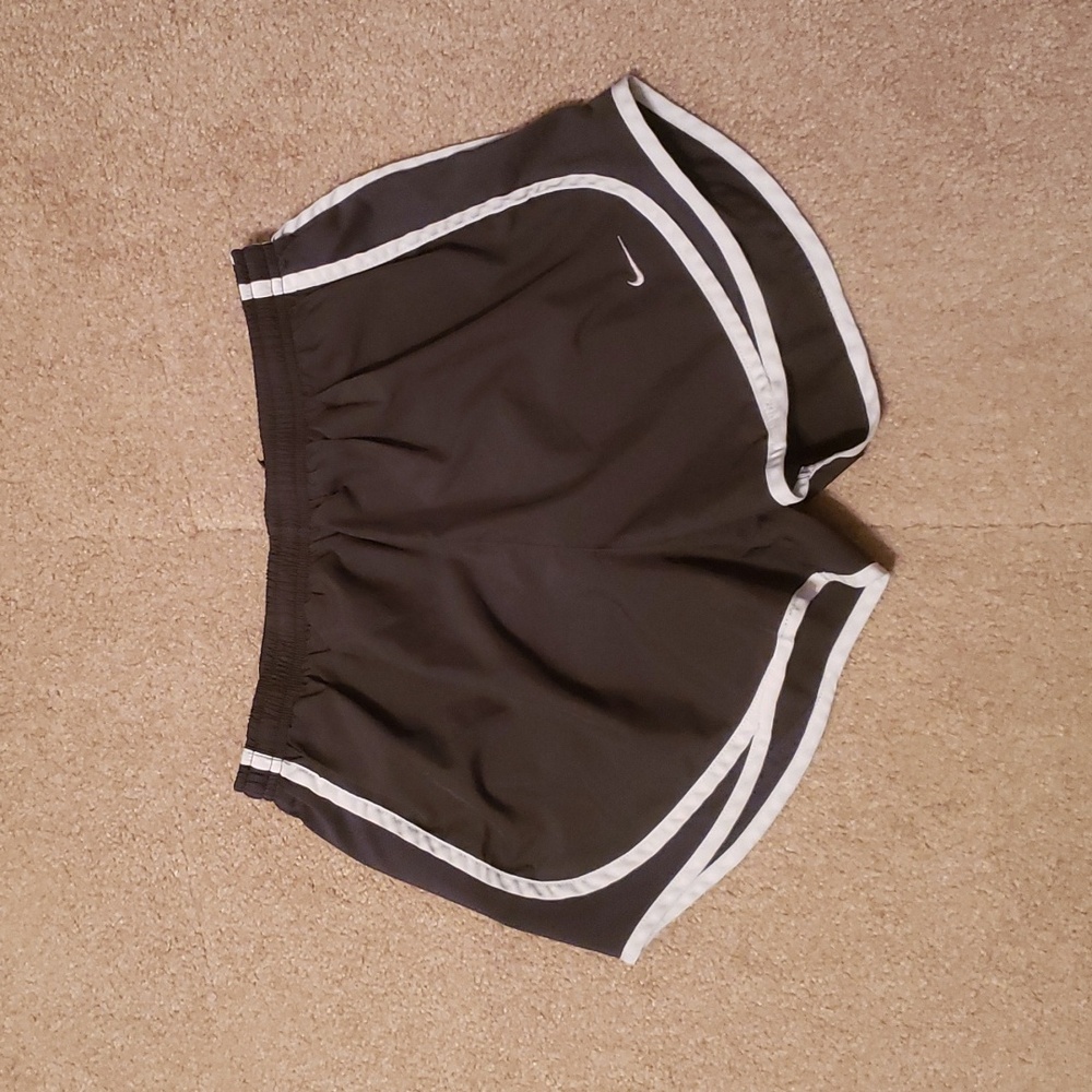 Nike Tempo Women's Shorts